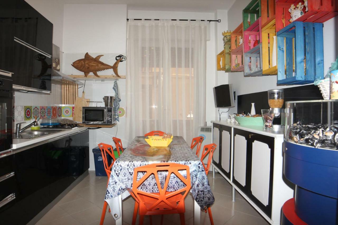 B&B Il Profumo Del Porto Trapani Exteriör bild